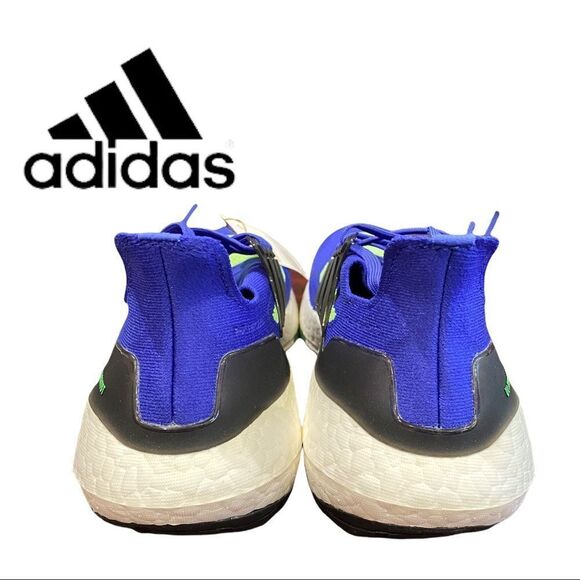 New in Box ADIDAS  Men\'s Ultraboost 21 Running Sneakers 7.5 main image 2